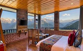 La Riqueza Kanatal - Himalayan View Rooms - Parking On Site - Close To Surkanda Devi Temple & Jungle Safari